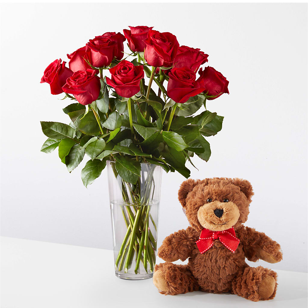 Romantic Long Stem Red Rose Bouquet Bundles – M & A FLOWERS AND EVENTS, South Gate CA