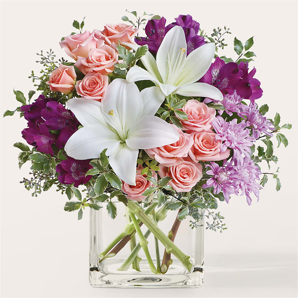 Mani Pedi Bouquet – M & A FLOWERS AND EVENTS, South Gate CA
