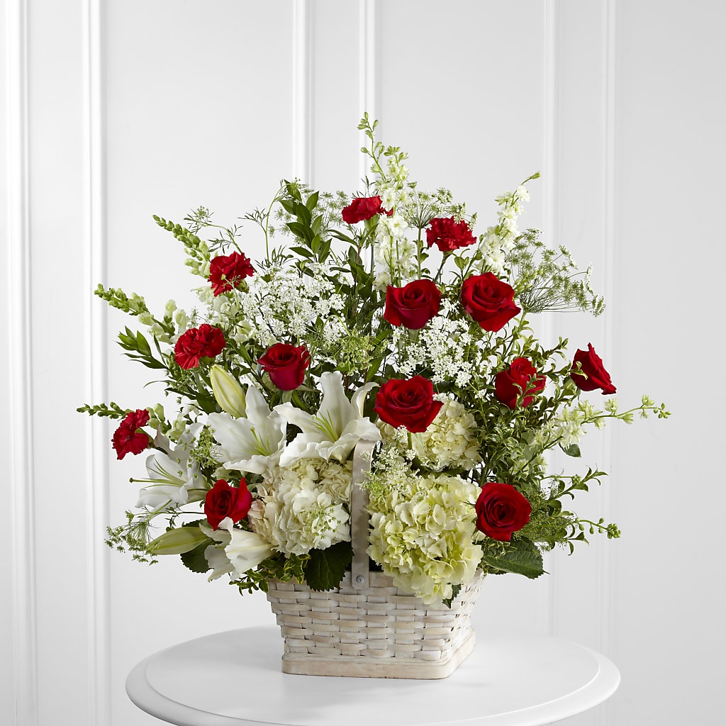 In Loving Memory Arrangement – M & A FLOWERS AND EVENTS, South Gate CA