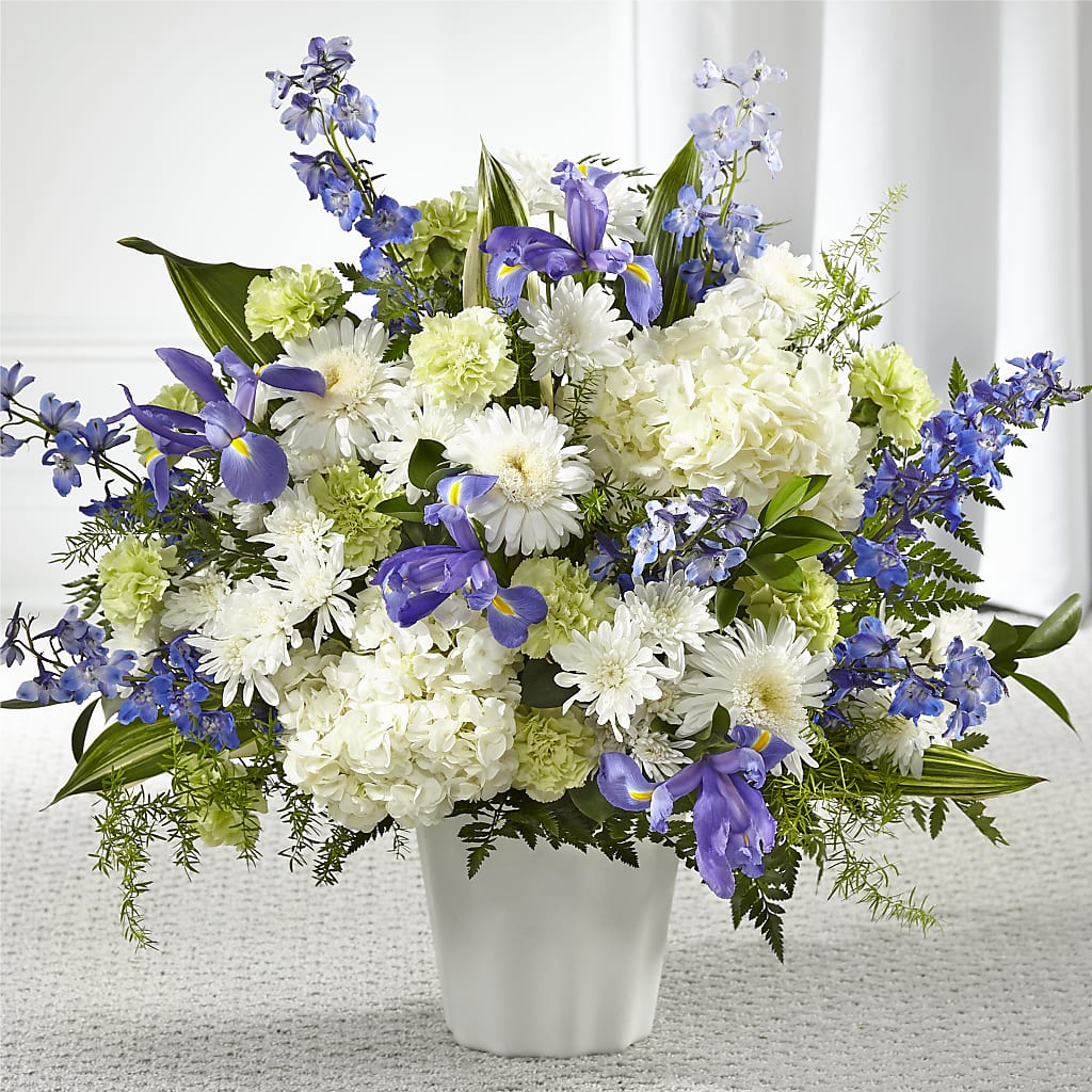 Soft Serenity Floor Basket – M & A FLOWERS AND EVENTS, South Gate CA