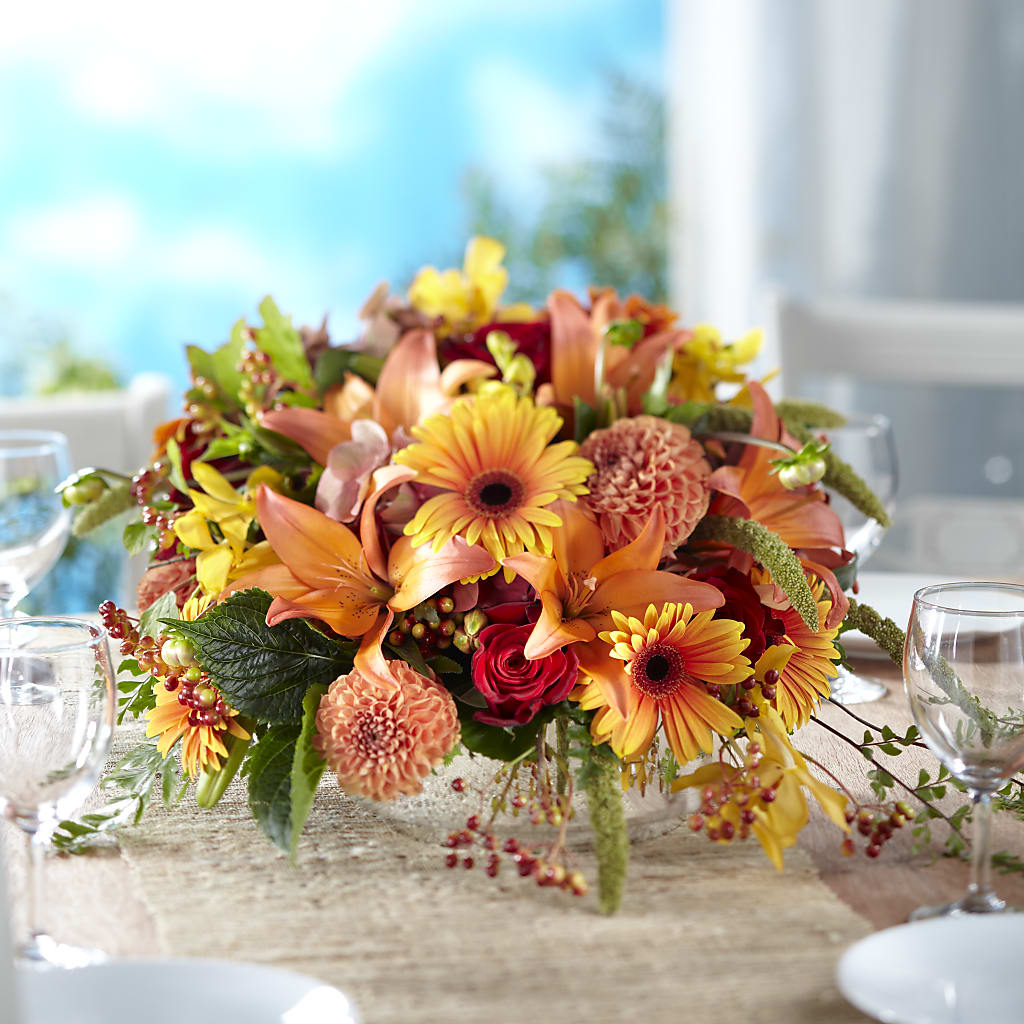 One and Only Centerpiece – M & A FLOWERS AND EVENTS, South Gate CA