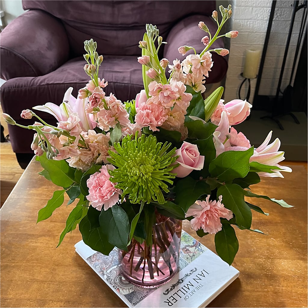 Pretty in Pink Bouquet – M & A FLOWERS AND EVENTS, South Gate CA