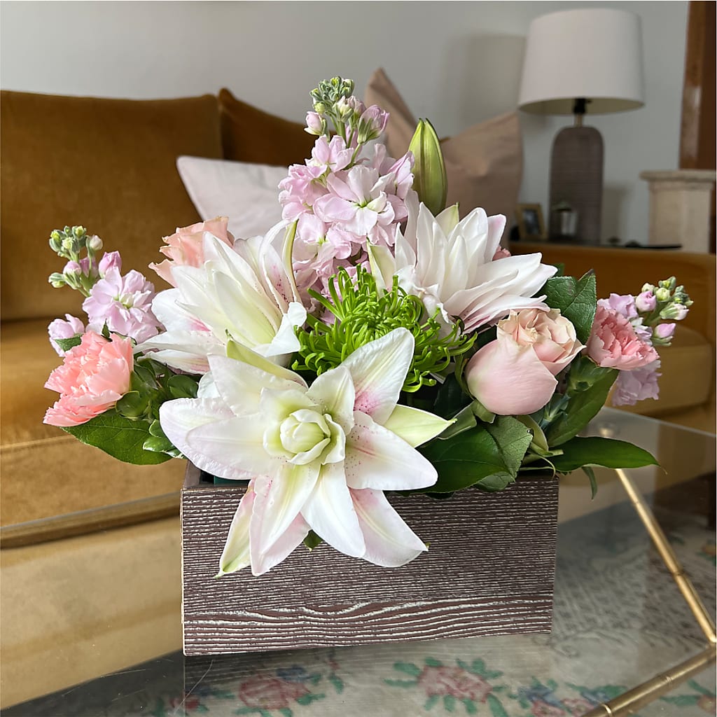 Beautiful Spirit Basket – M & A FLOWERS AND EVENTS, South Gate CA