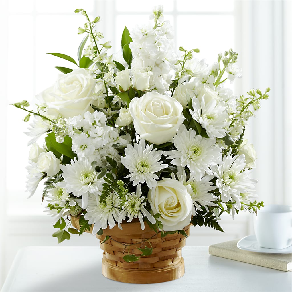 Heartfelt Condolences Arrangement – M & A FLOWERS AND EVENTS, South Gate CA