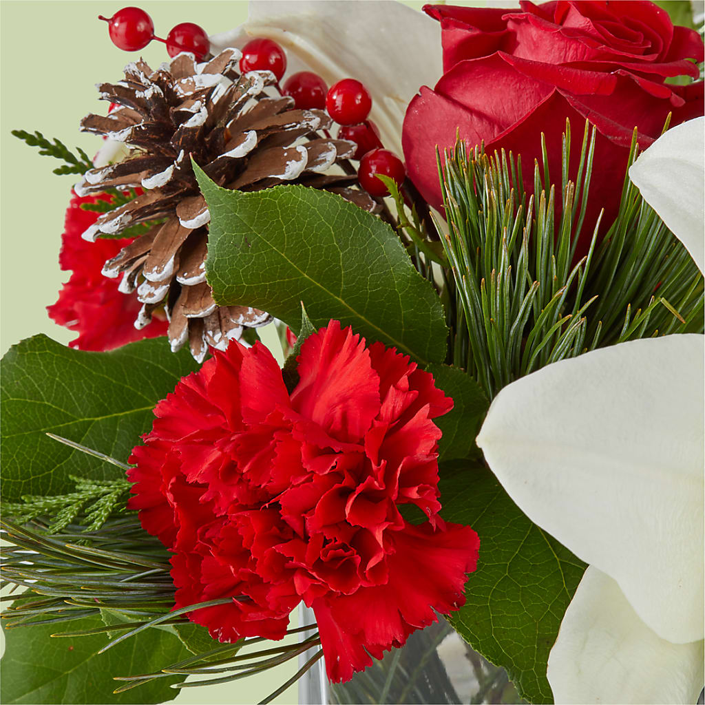 Glistening Icicles Bouquet – M & A FLOWERS AND EVENTS, South Gate CA