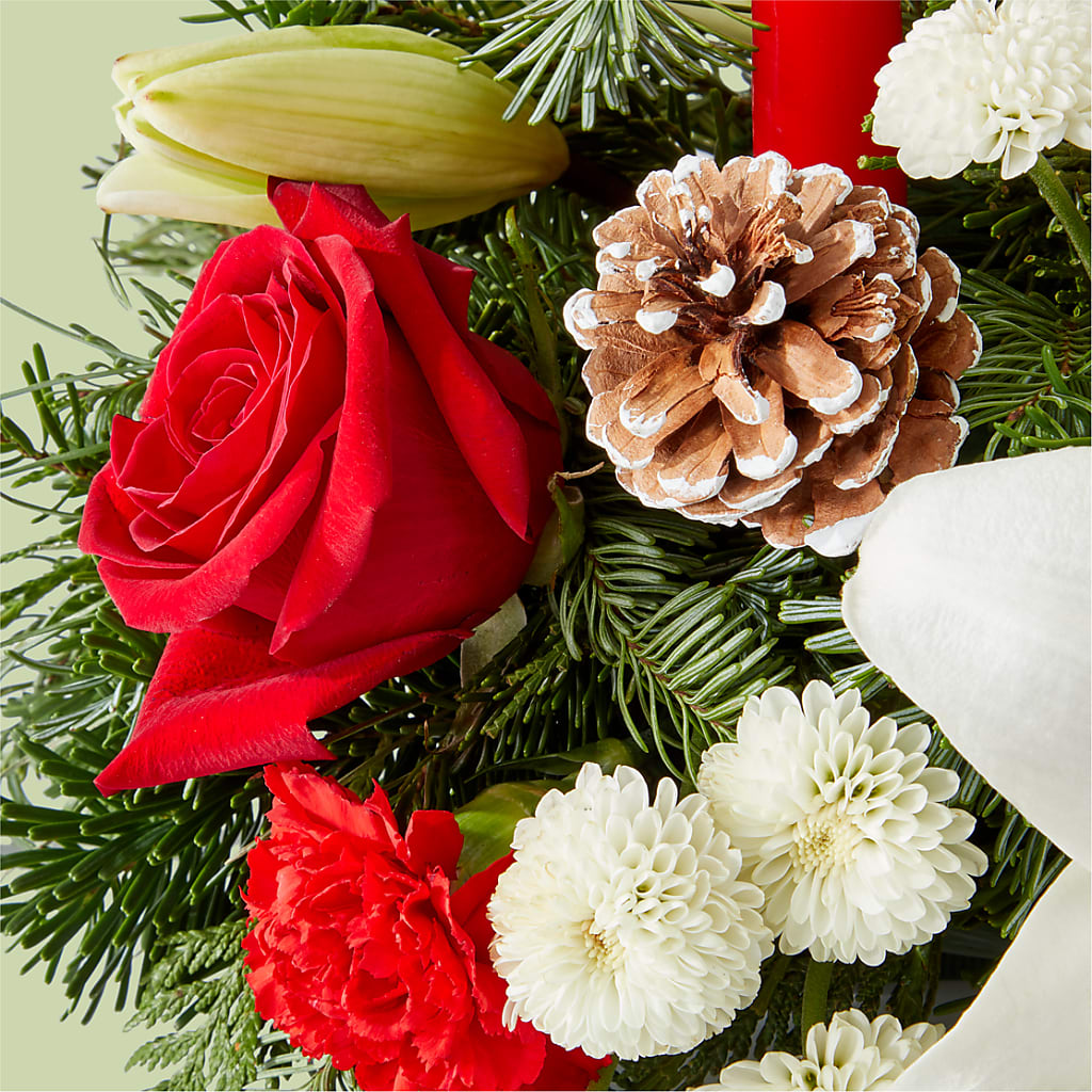 Seasonal Festivities Centerpiece – M & A FLOWERS AND EVENTS, South Gate CA