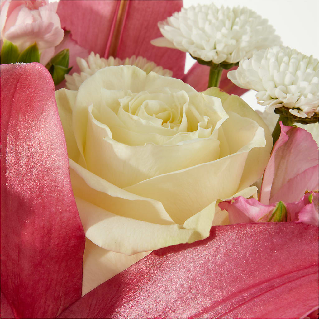 Piece of Cake Bouquet – M & A FLOWERS AND EVENTS, South Gate CA