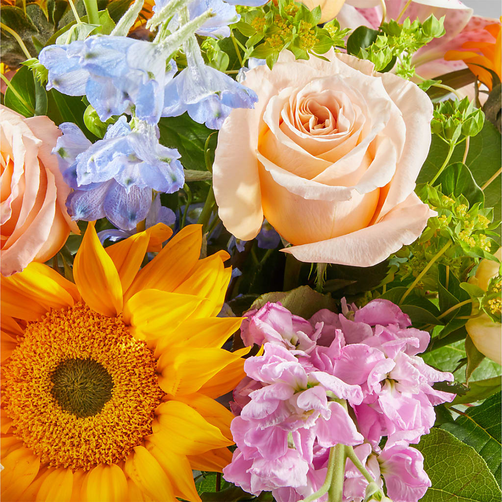 Dreamy Meadows Bouquet – M & A FLOWERS AND EVENTS, South Gate CA