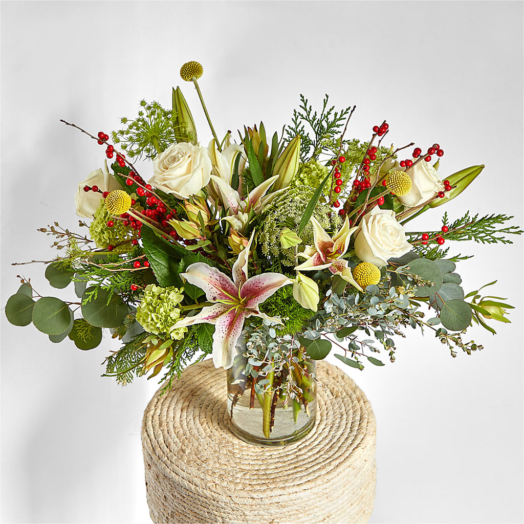 Berry & Bright Bouquet – M & A FLOWERS AND EVENTS, South Gate CA