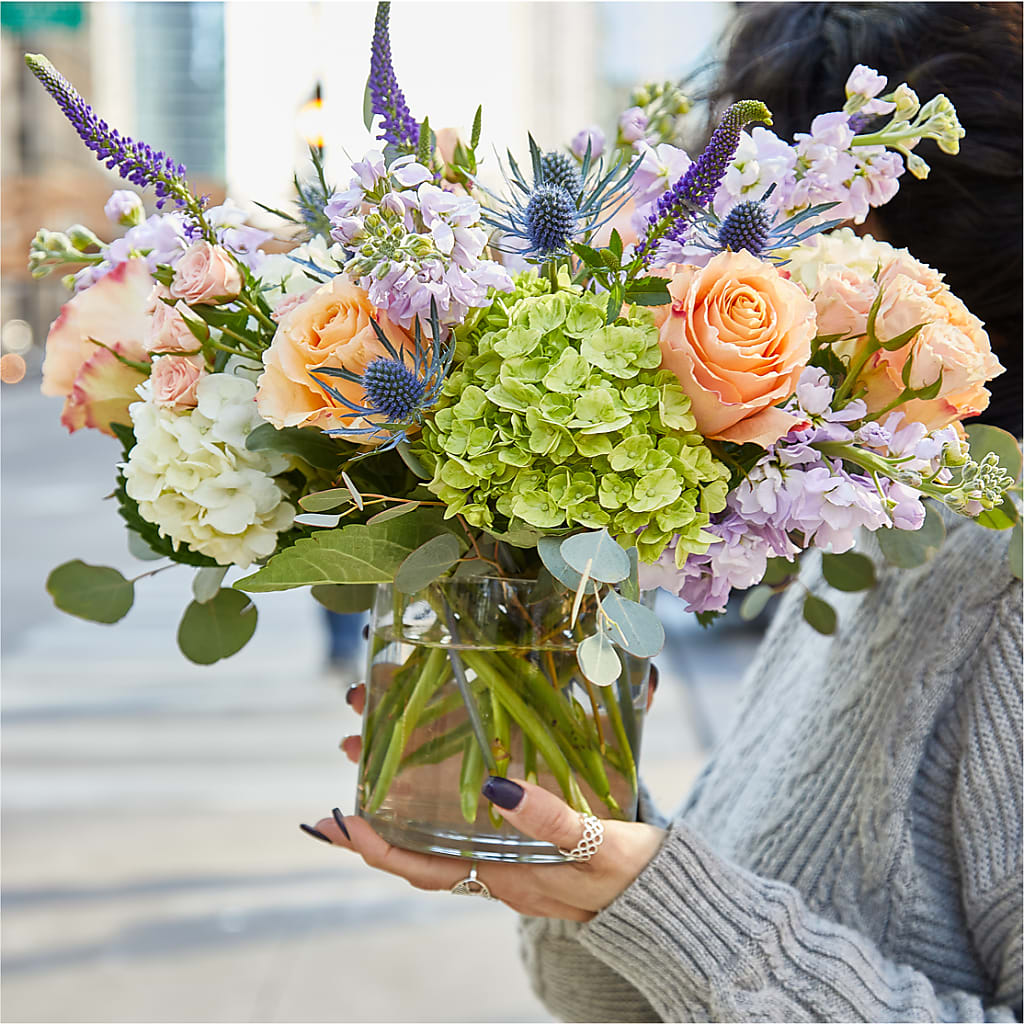 Porch Swing Bouquet – M & A FLOWERS AND EVENTS, South Gate CA
