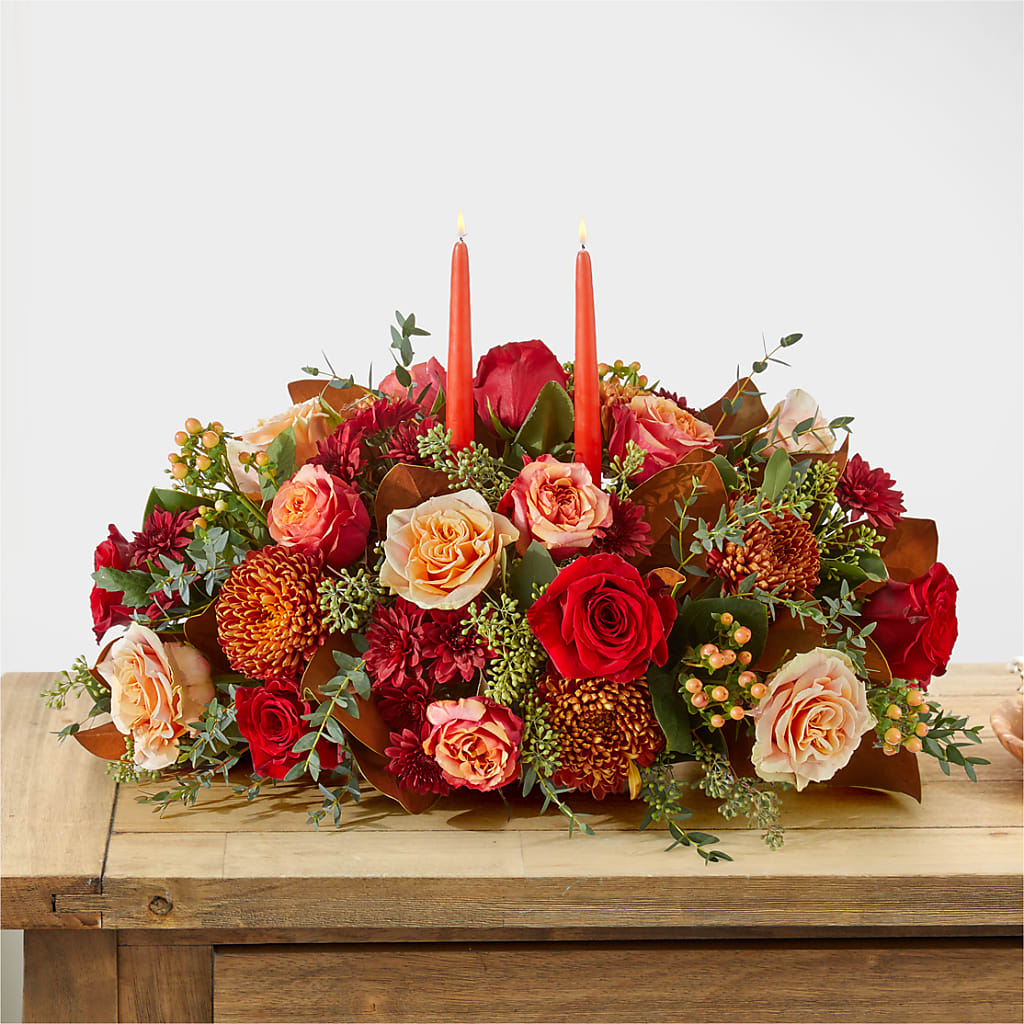 Gather Near Centerpiece – M & A FLOWERS AND EVENTS, South Gate CA