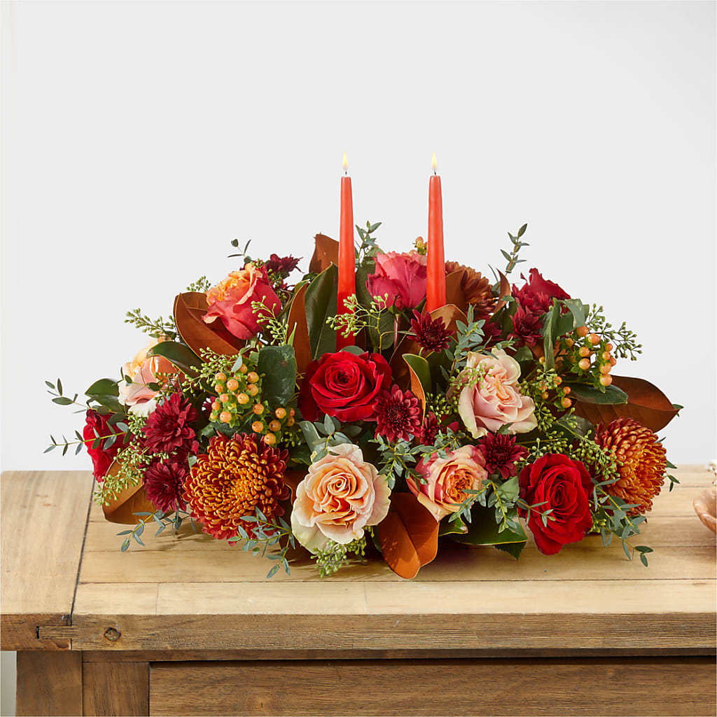 Gather Near Centerpiece – M & A FLOWERS AND EVENTS, South Gate CA